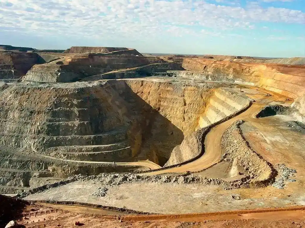 Super-Pit-Gold-Mine