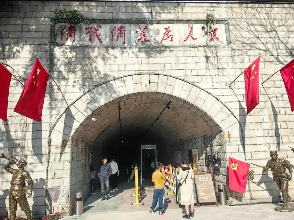 air-raid-selter-in-chong-qing-6