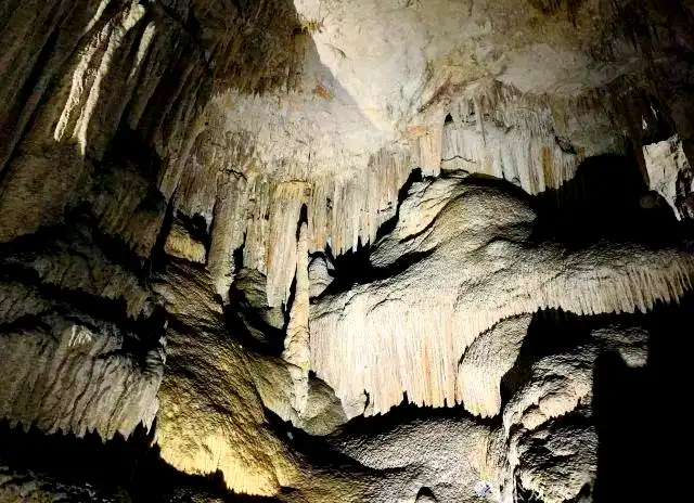 mammoth-cave-5