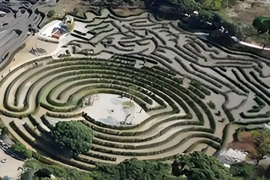 Mazeland the World s Largest Lost Theme Park Happy Mazes