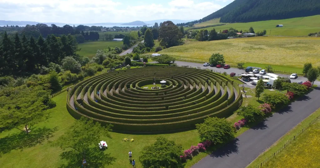 amazeme-maze-1