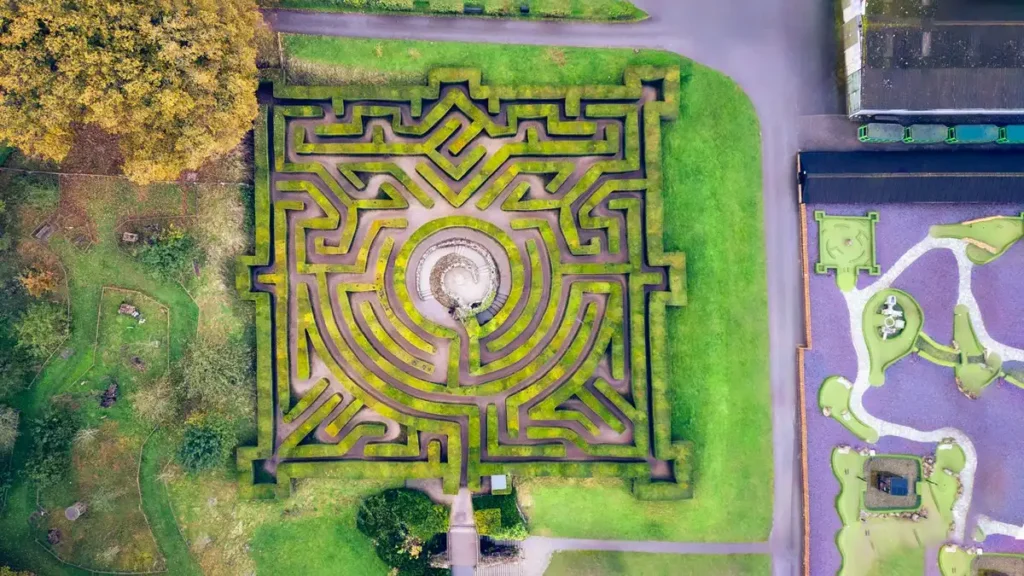 leeds-castle-maze-3