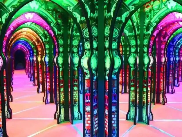 mirror-maze-in-singapore-4