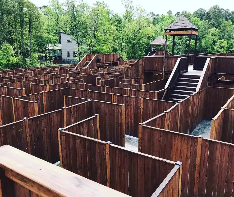 the-maze-of-hochatown-3