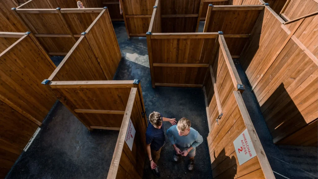 the-maze-of-hochatown-4
