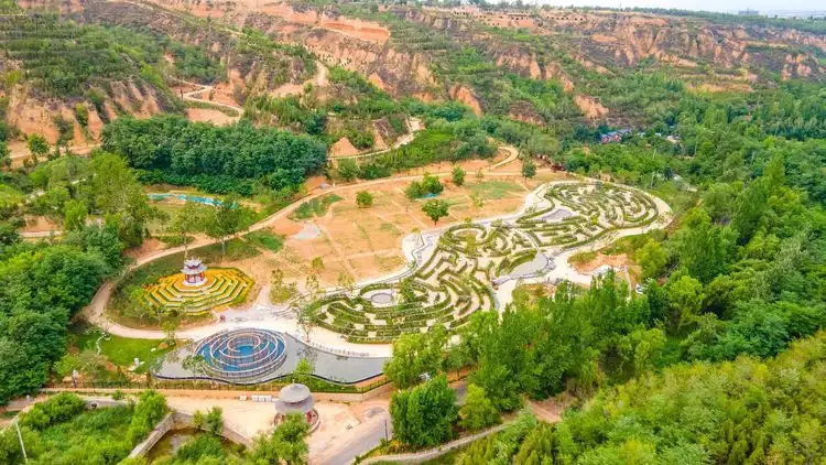 caoxihe-rose-maze-2