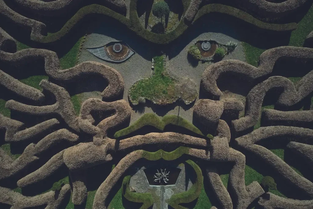 green-man-maze-3