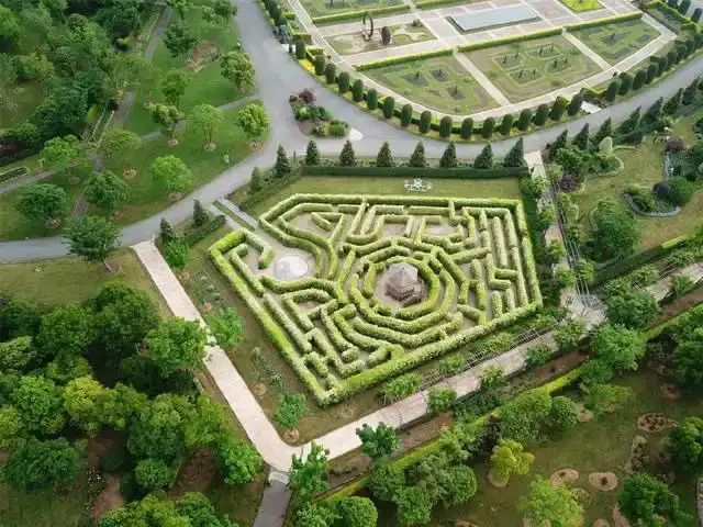 longhu-mountain-maze-2