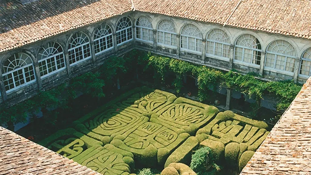 maze-at-pazo-de-san-lorenzo-2