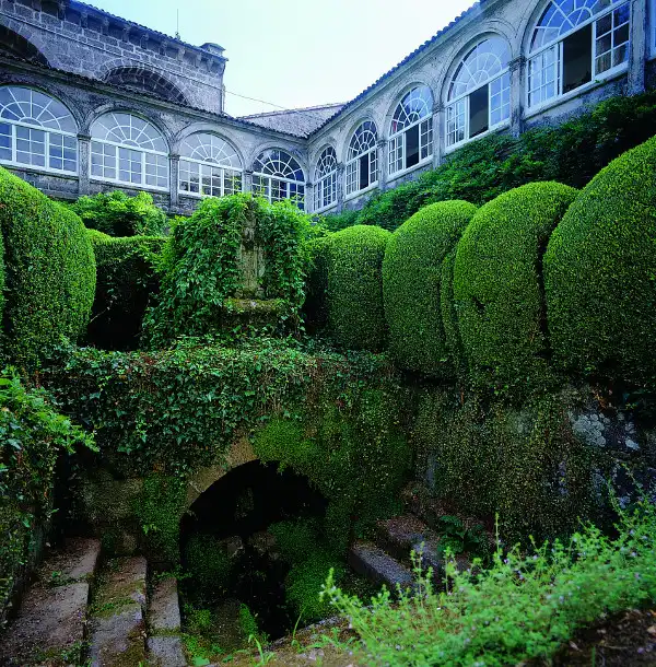 maze-at-pazo-de-san-lorenzo-4