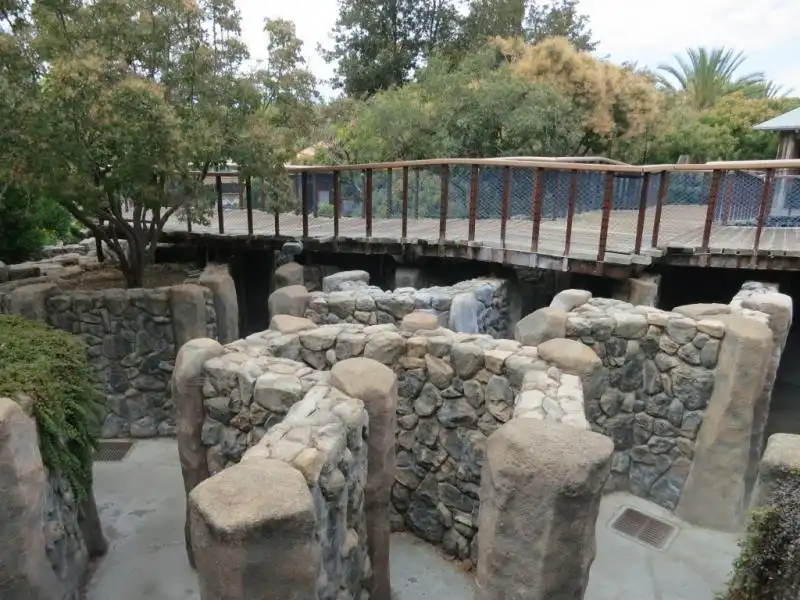 pinnacles-rock-maze-5