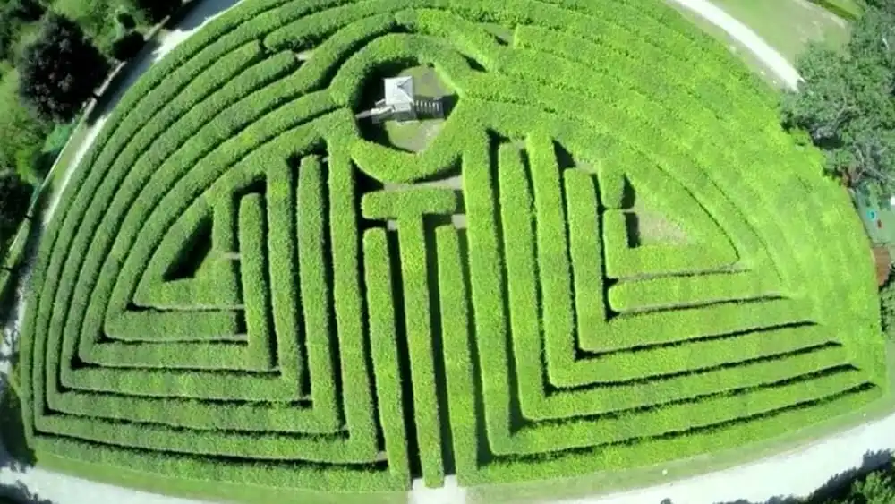 labyrinth-masino-castle-1