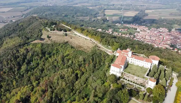 labyrinth-masino-castle-6