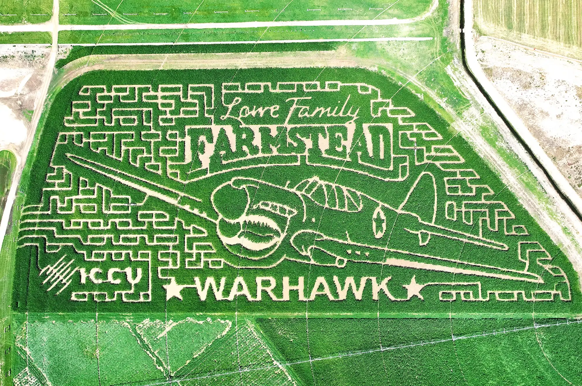 lowe-family-farmstead-corn-maze-2
